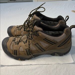 Keen Men’s Low Top Dry Waterproof Siskiyou Hiker Size 11 VGUC.